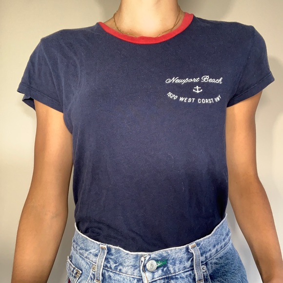 Brandy Melville t-shirt - Picture 1 of 2